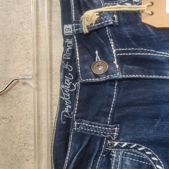NWT Revolution by revolt women's sz 9x34 bootcut bluejeans - Picture 6 of 6